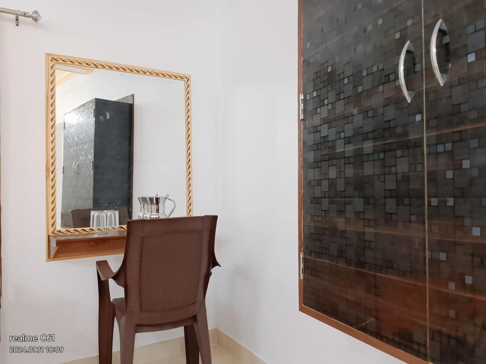 Ganga Paying Guest House Varanasi Ruang foto