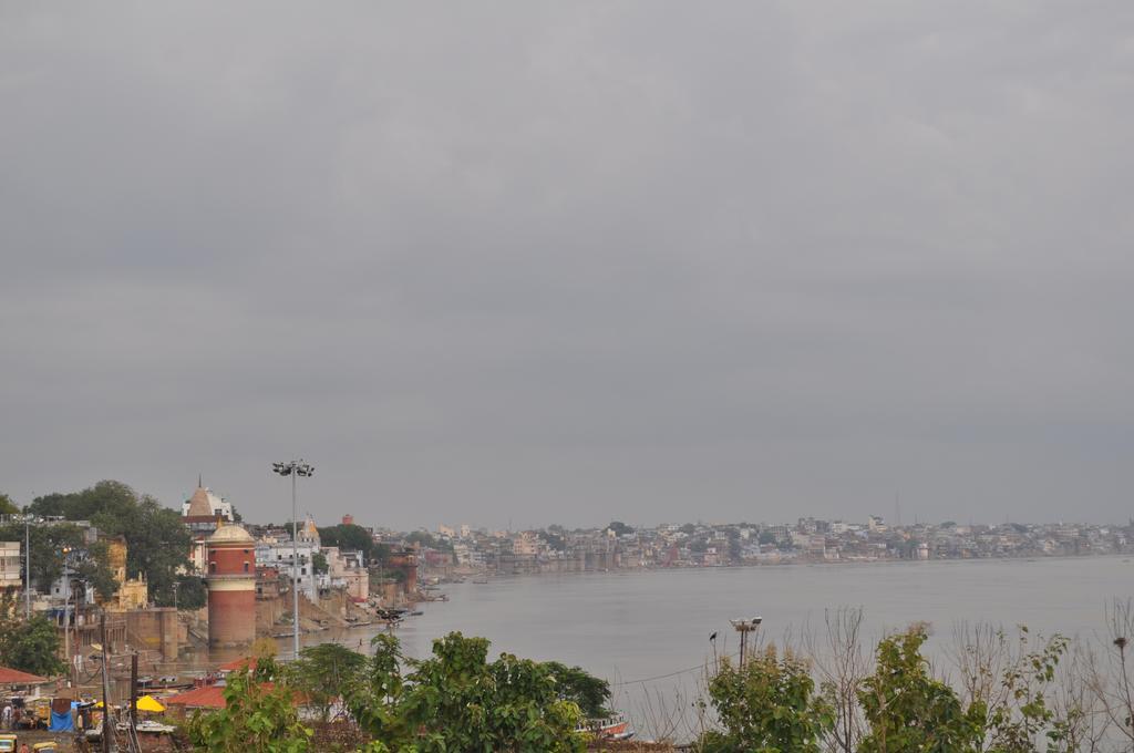 Ganga Paying Guest House Varanasi Bagian luar foto
