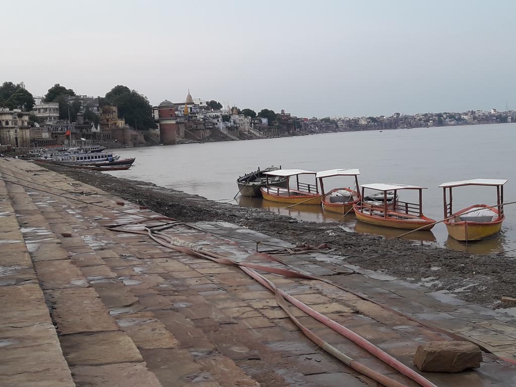 Ganga Paying Guest House Varanasi Bagian luar foto